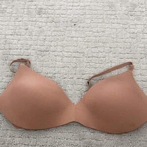 SKIMS Smooth Nude Bra